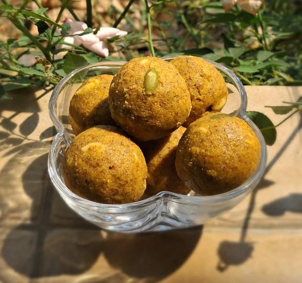 Chana Sattu Laddu 500gm.